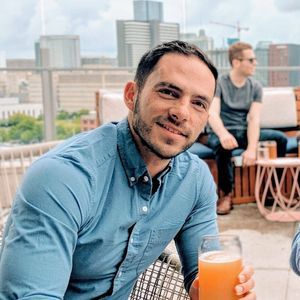 Meet your Posher, Tony